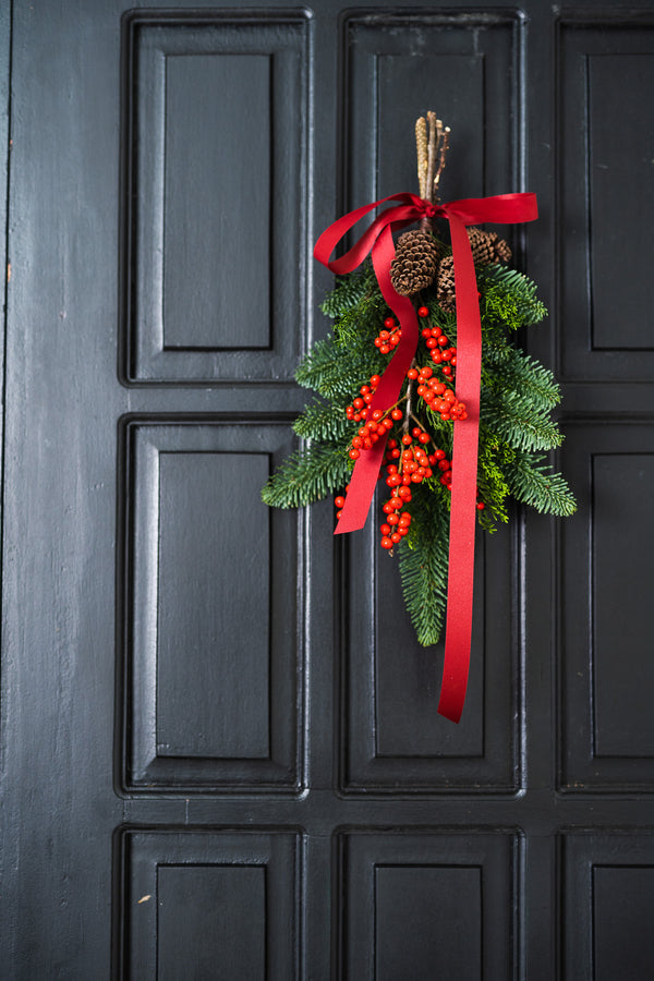 Berry Door Hanger