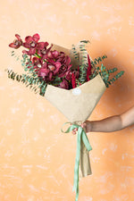 Load image into Gallery viewer, Cymbidium Orchid Bouquet
