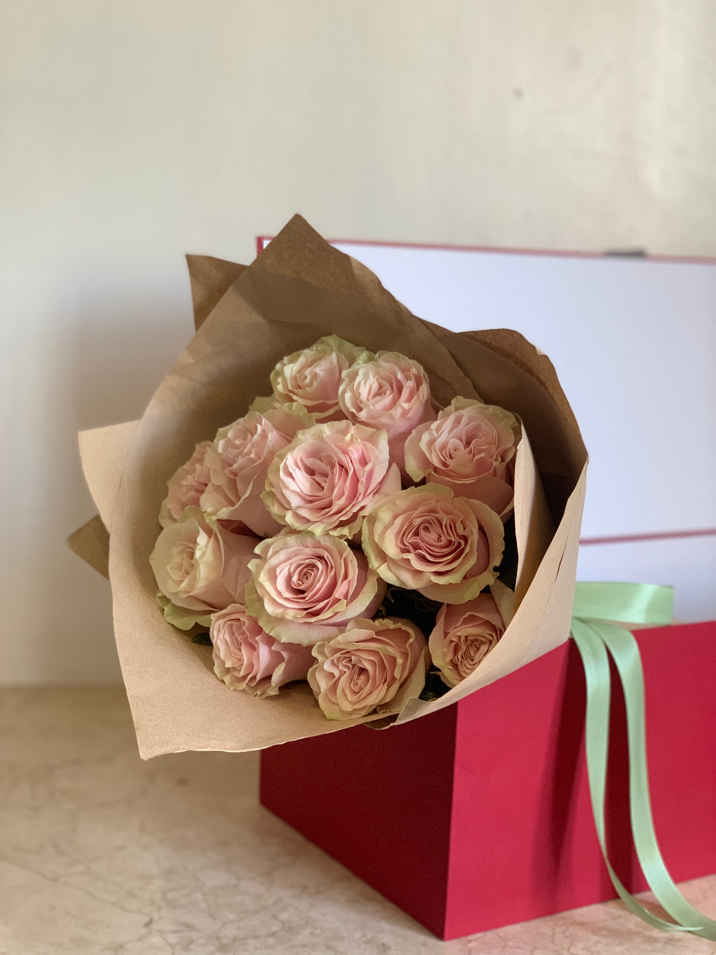 One Dozen Ecuadorian Rose Bouquet