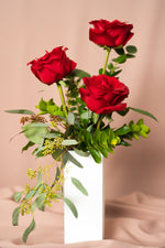 Load image into Gallery viewer, Trio Ecuadorian Roses
