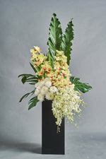 Load image into Gallery viewer, Sanctum - Spruce Florals &amp; Events
