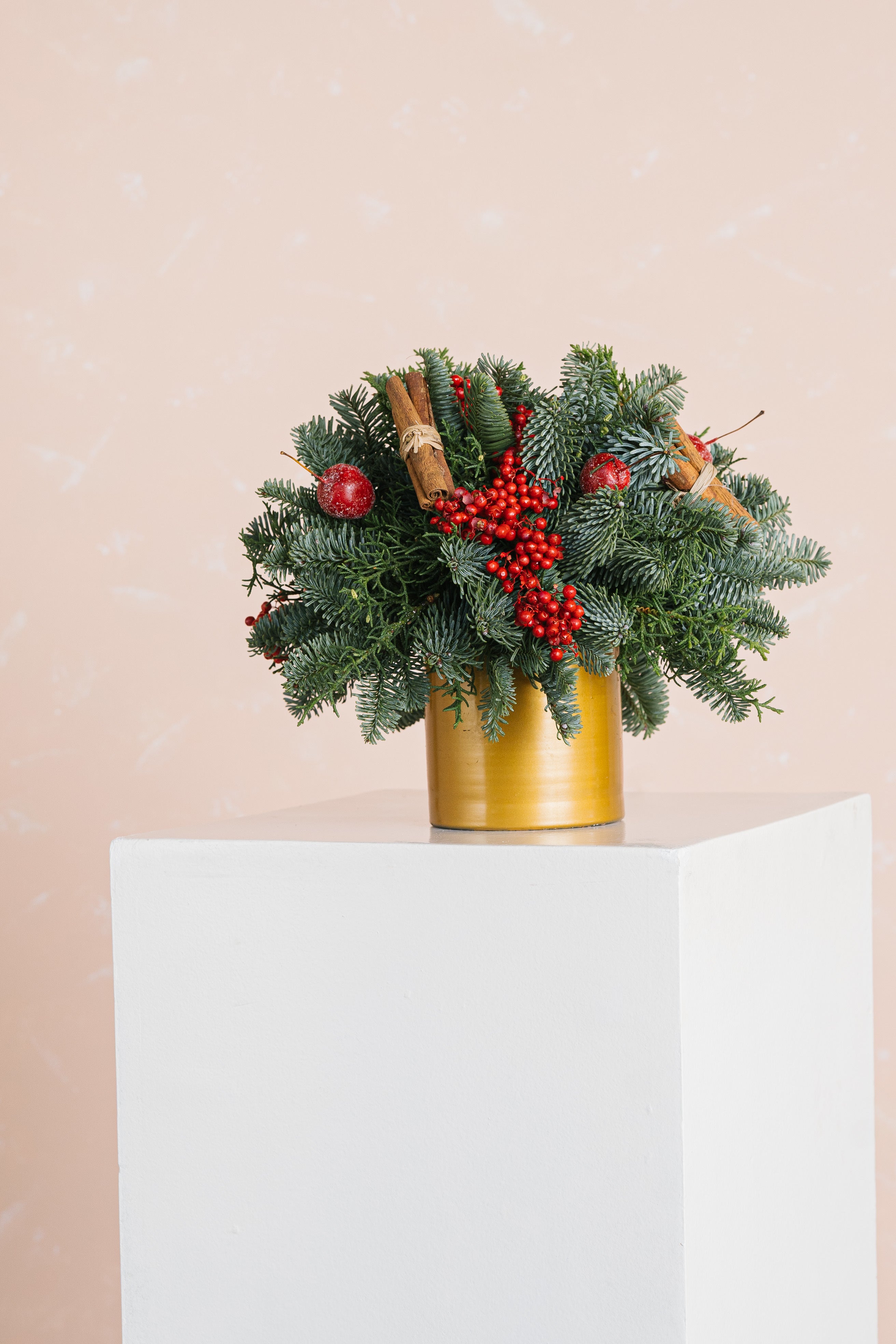 Preserved Berry Centerpiece